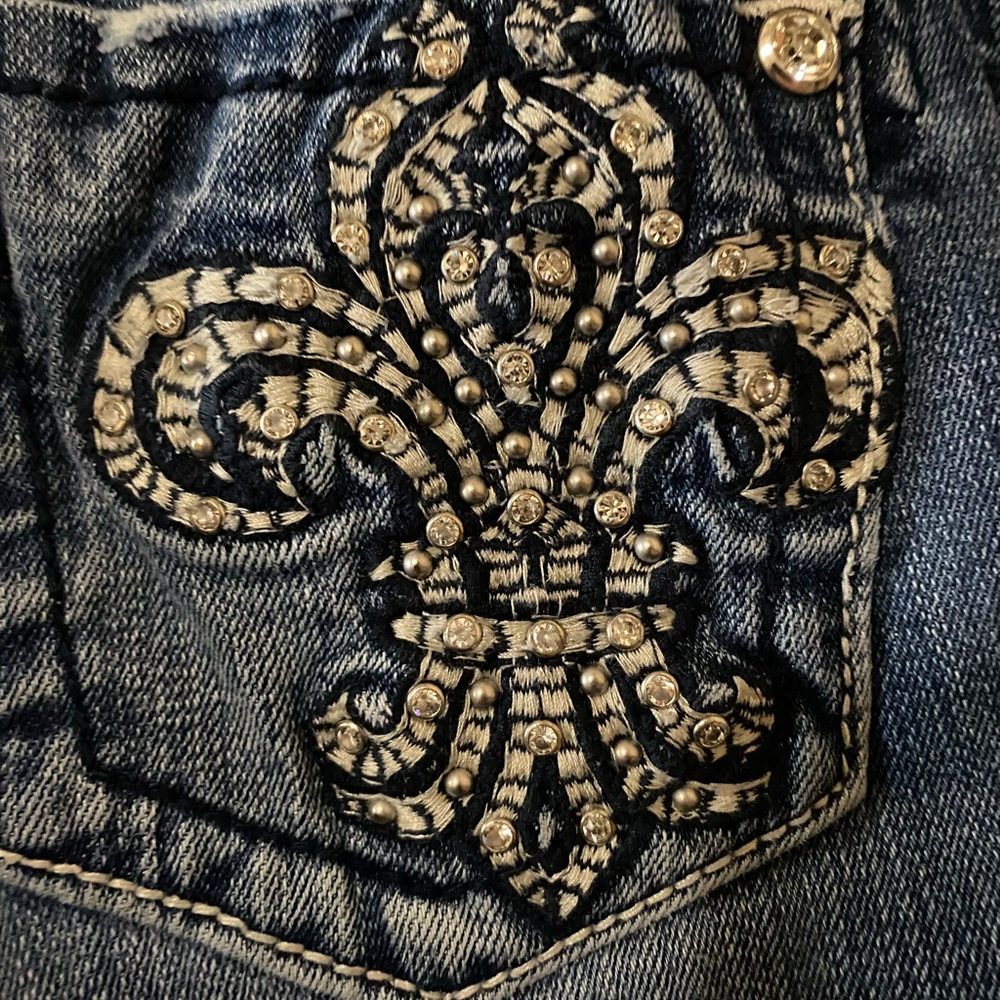 25 Miss Me Boot Cut Jeans